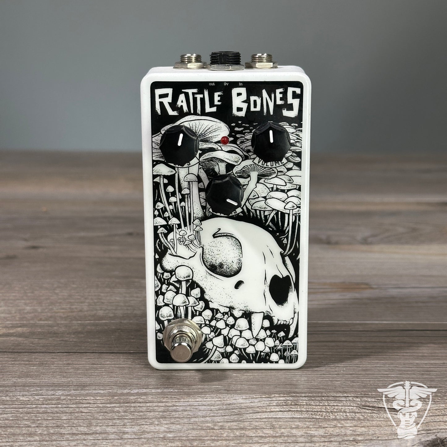 Swamp Witch RattleBones (USED)