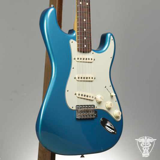 2016 Fender Classic Series 60s Stratocaster - 8.06 LBS
