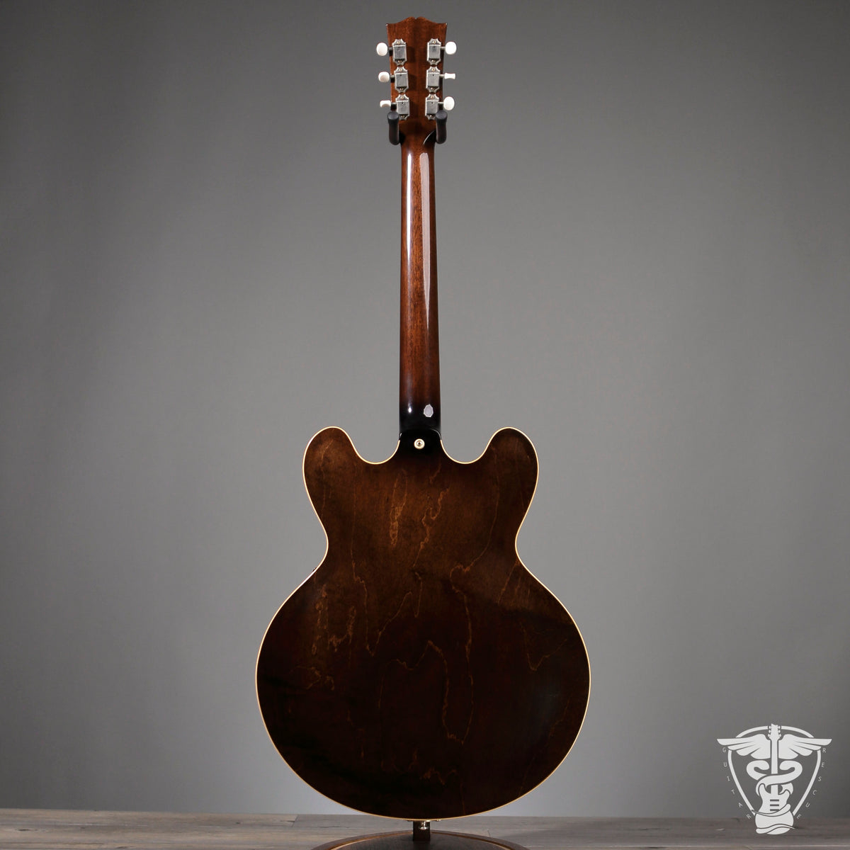 Gibson Custom Shop ES-330 - 6.14 LBS