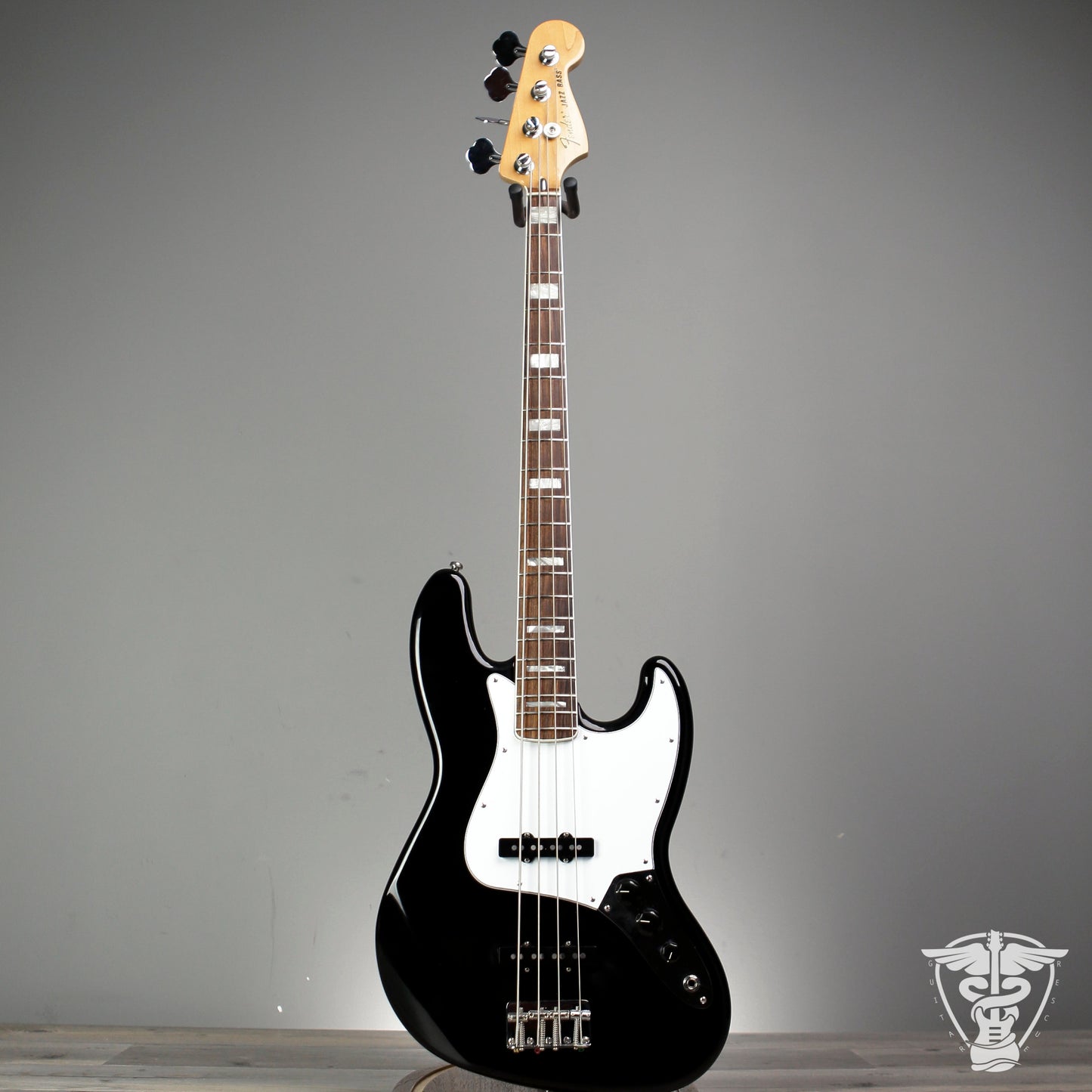 2008 Fender 70s Jazz Bass - 9.96 LBS