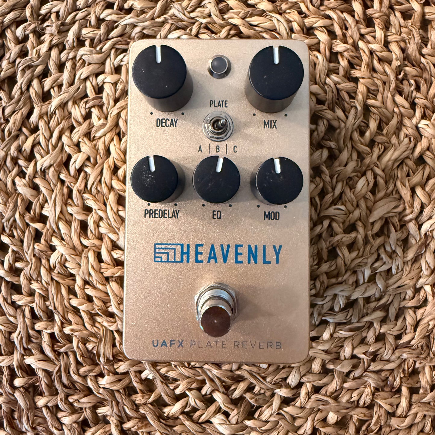 Universal Audio Heavenly Plate Reverb (USED)