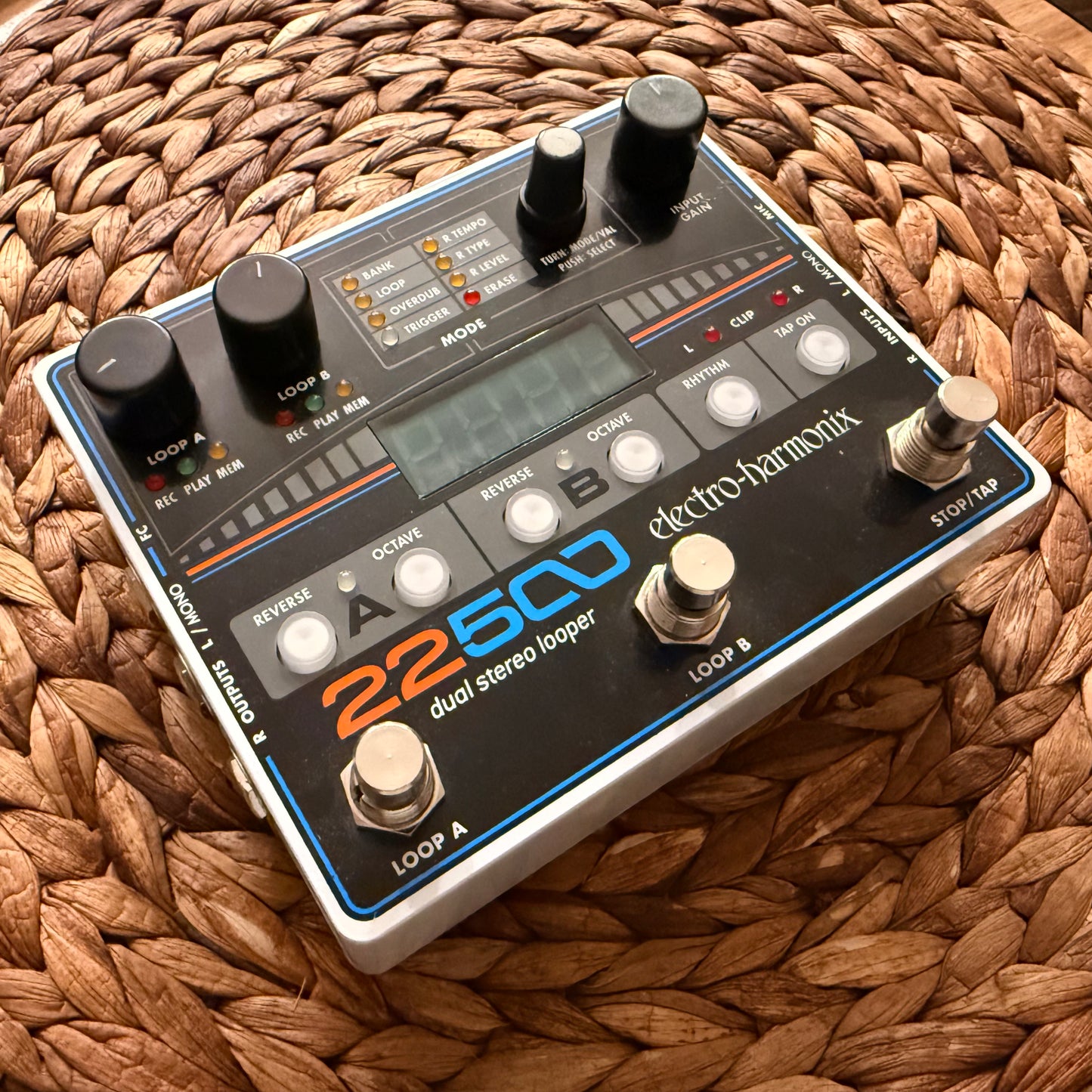 Electro-Harmonix 22500 Dual Stereo Looper (USED)