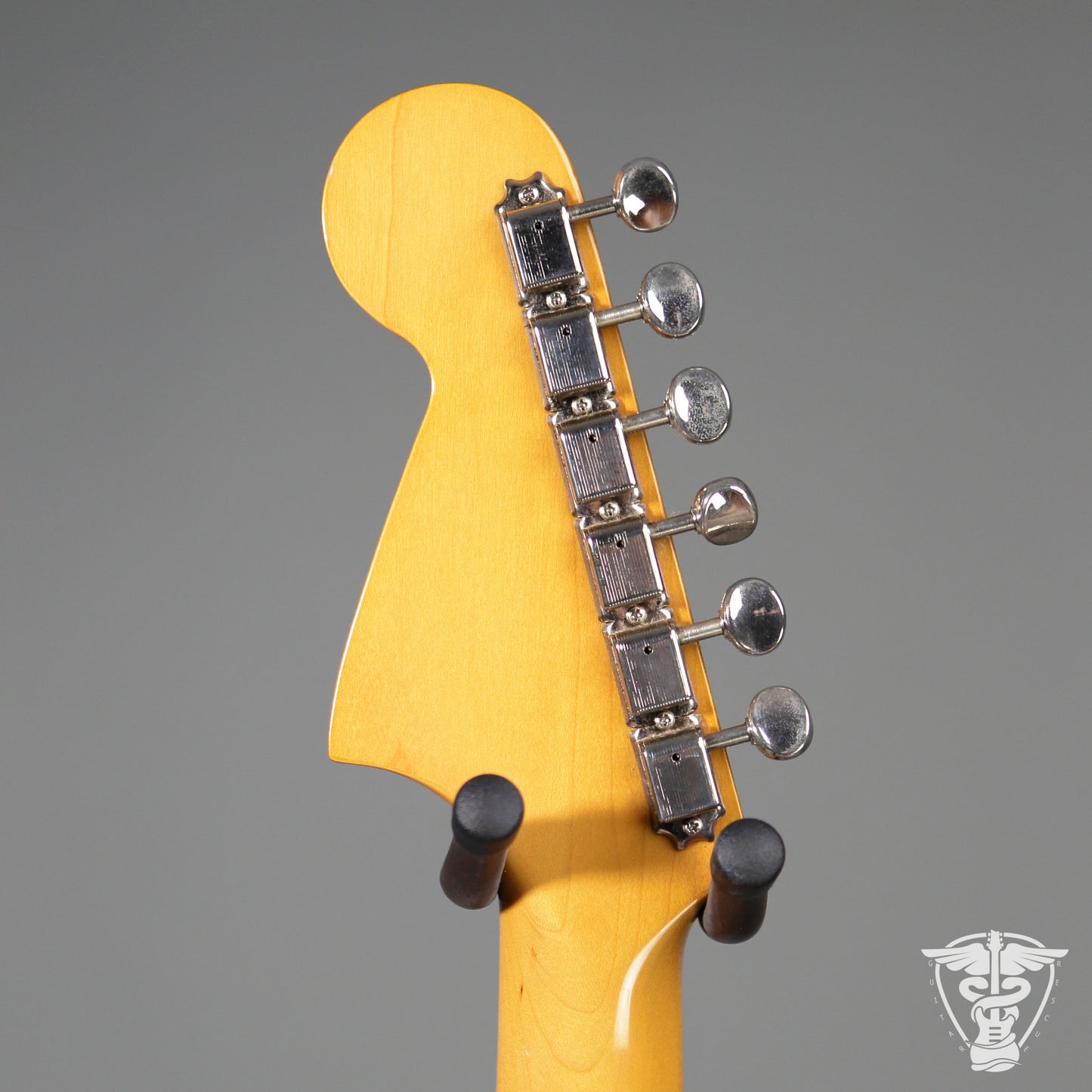 1995 Fender Reissue '62 Jaguar - 8.16 LBS