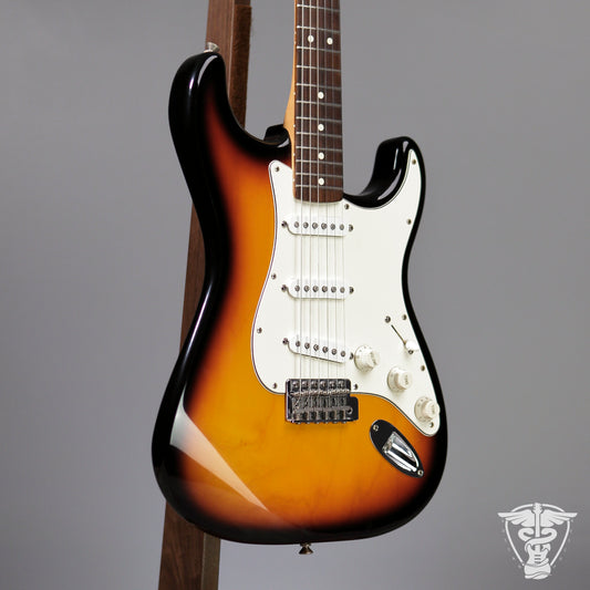 2000 Fender Standard Stratocaster - 7.75 LBS