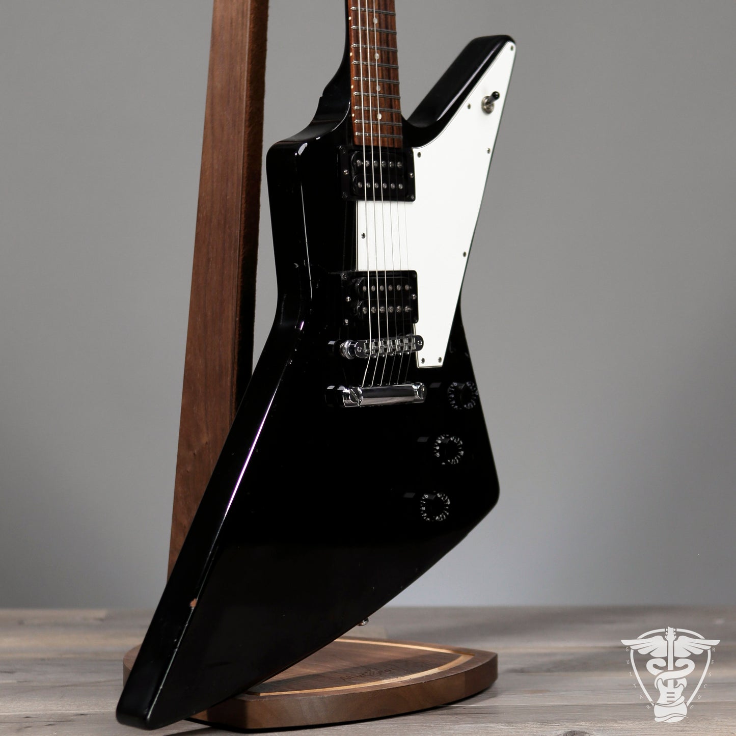 2002 Gibson Explorer - 8.49 LBS