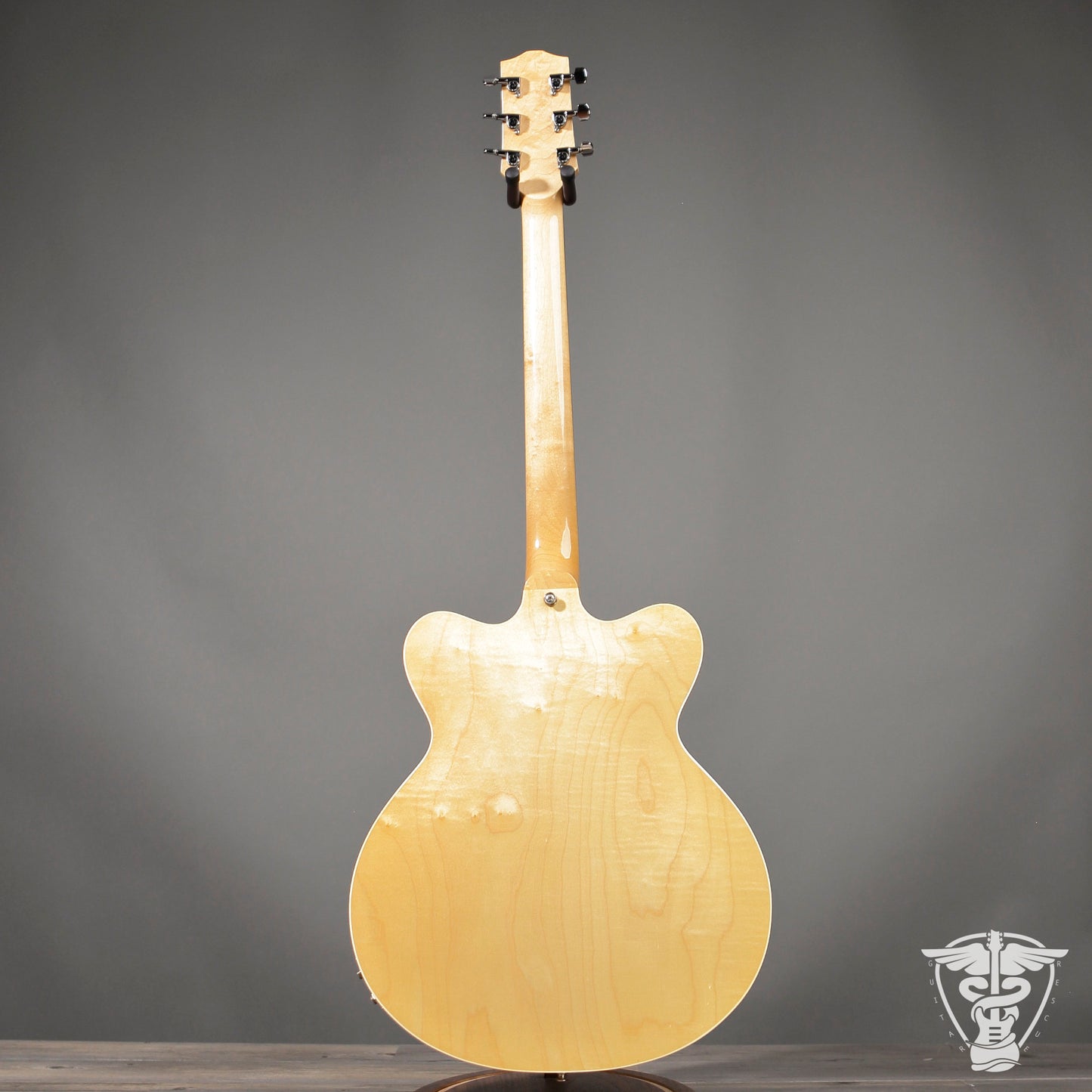 1980s Carvin SH225S - 6.99 LBS