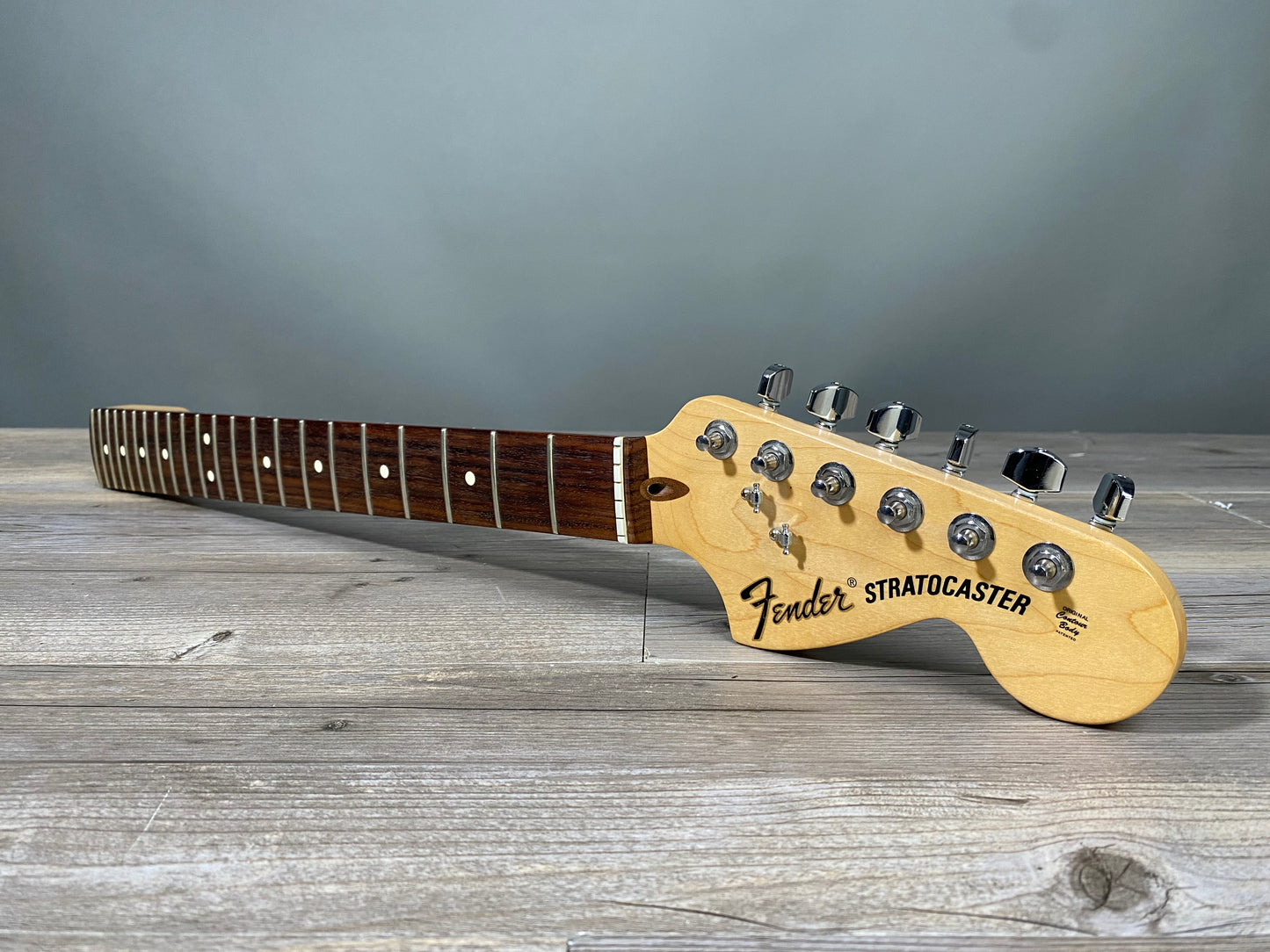 Fender American Highway One Strat Rosewood Neck w/ Tuners
