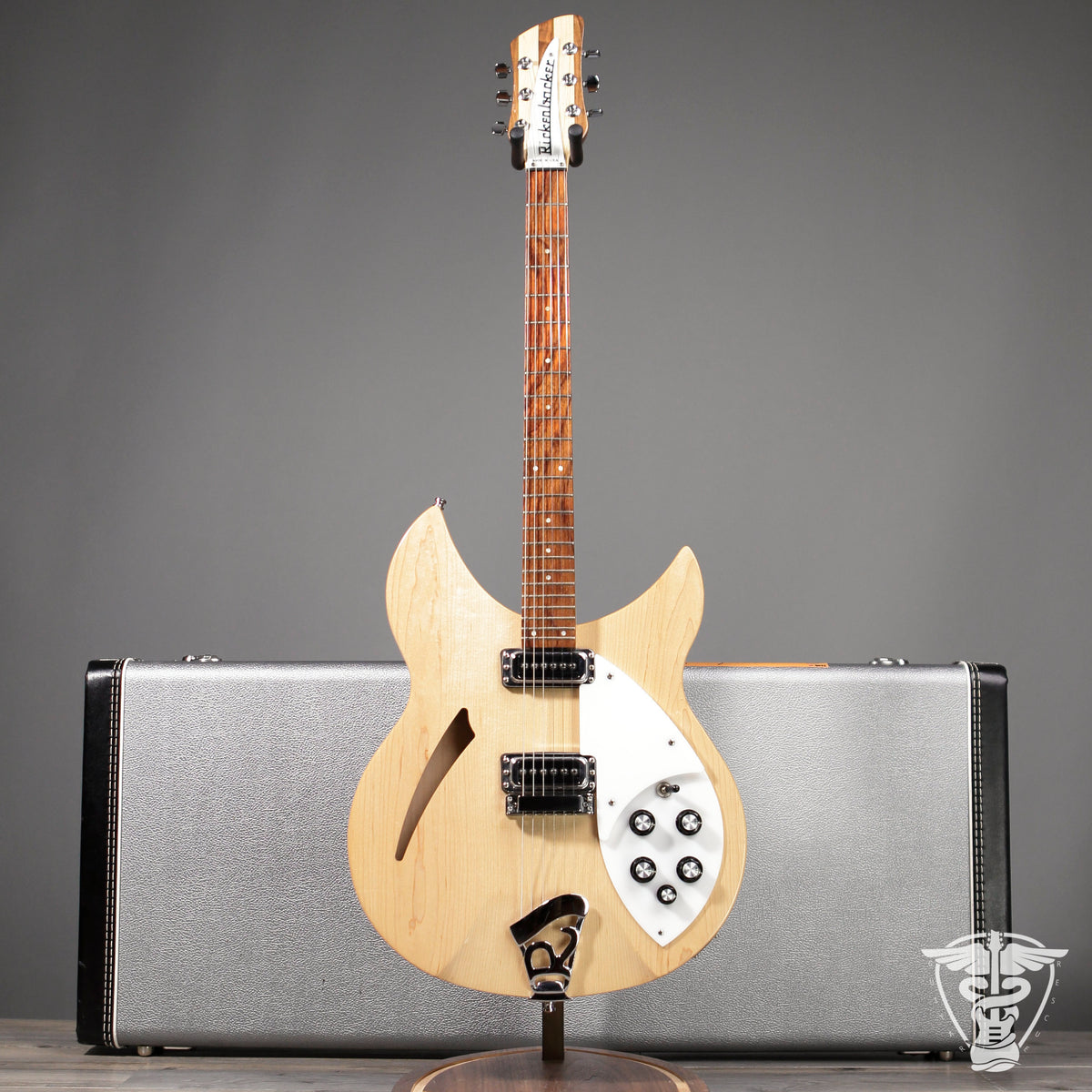2008 Rickenbacker 330 - 8.04 LBS