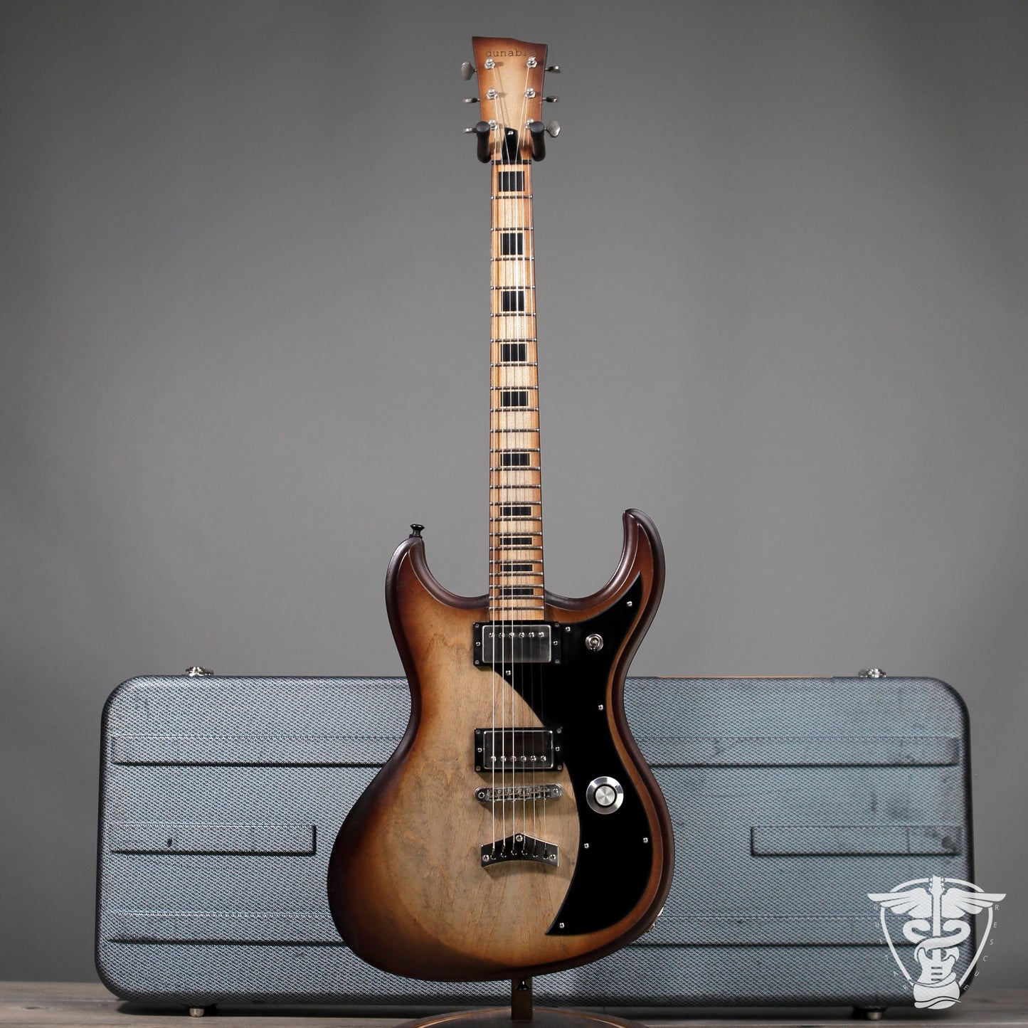 Dunable Gnarwhal Custom Build 2021 - Brown Burst