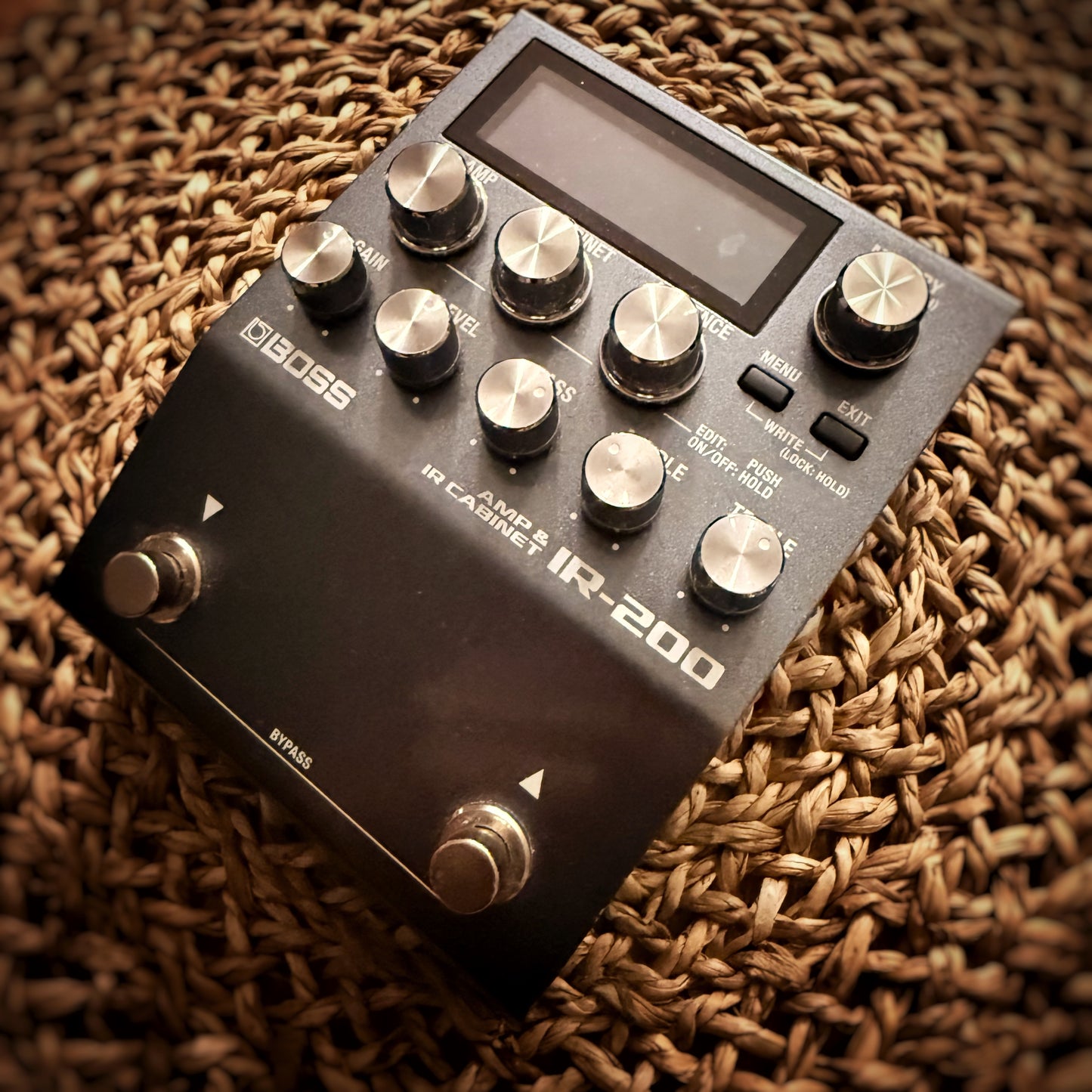 BOSS IR-200 Amp & IR Cabinet (USED)