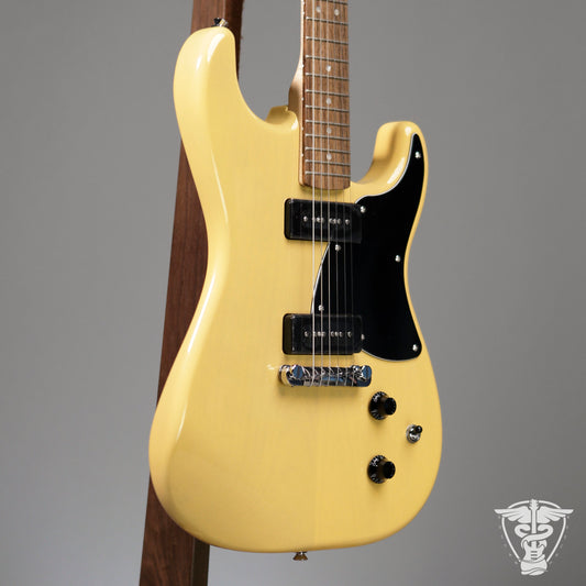 Squier Paranormal Stratosonic - 6.44 LBS
