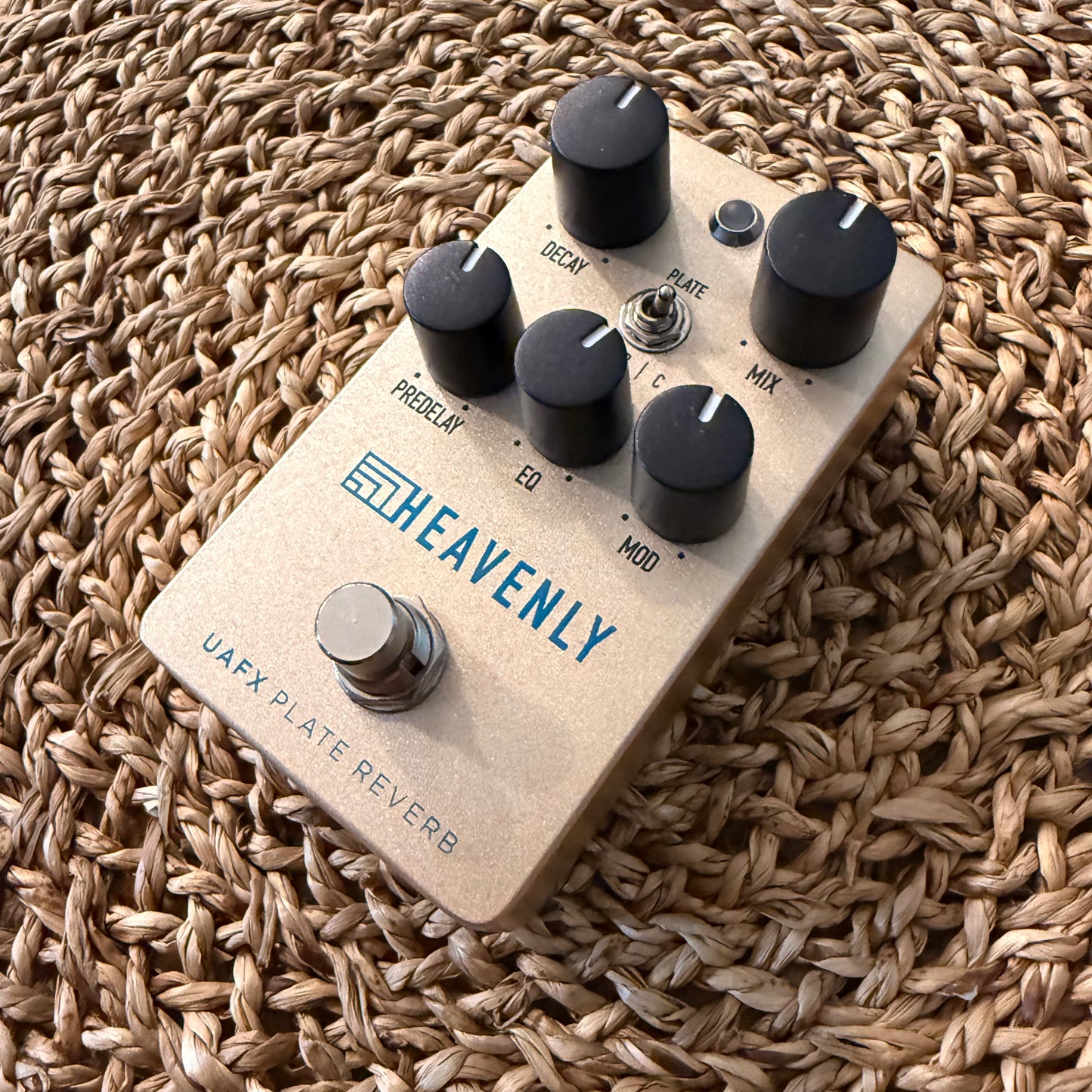 Universal Audio Heavenly Plate Reverb (USED)