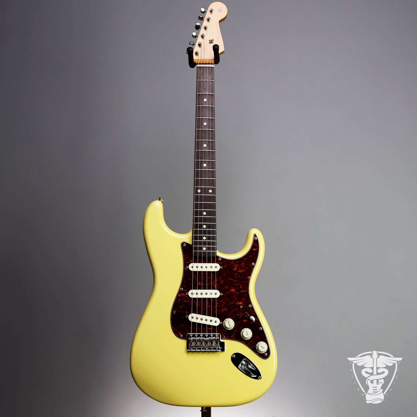 Fender FSR Special Edition Classic Series '60s Stratocaster (Upgraded to Lindy Fralin Pickups) - 7.74 LBS