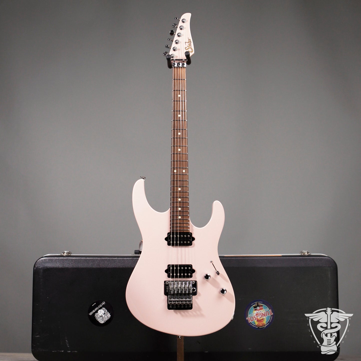 Suhr Pro Series M1 - 8.07 LBS