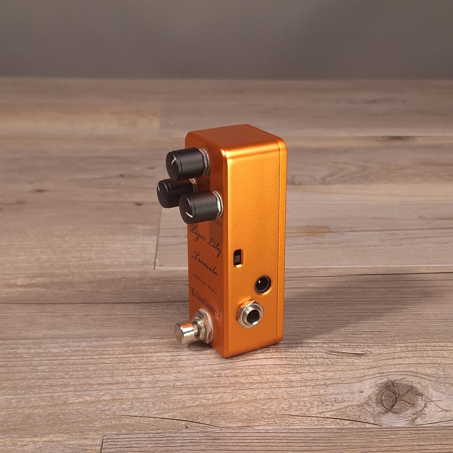 One Control Tiger Lily Tremolo - Orange (USED)