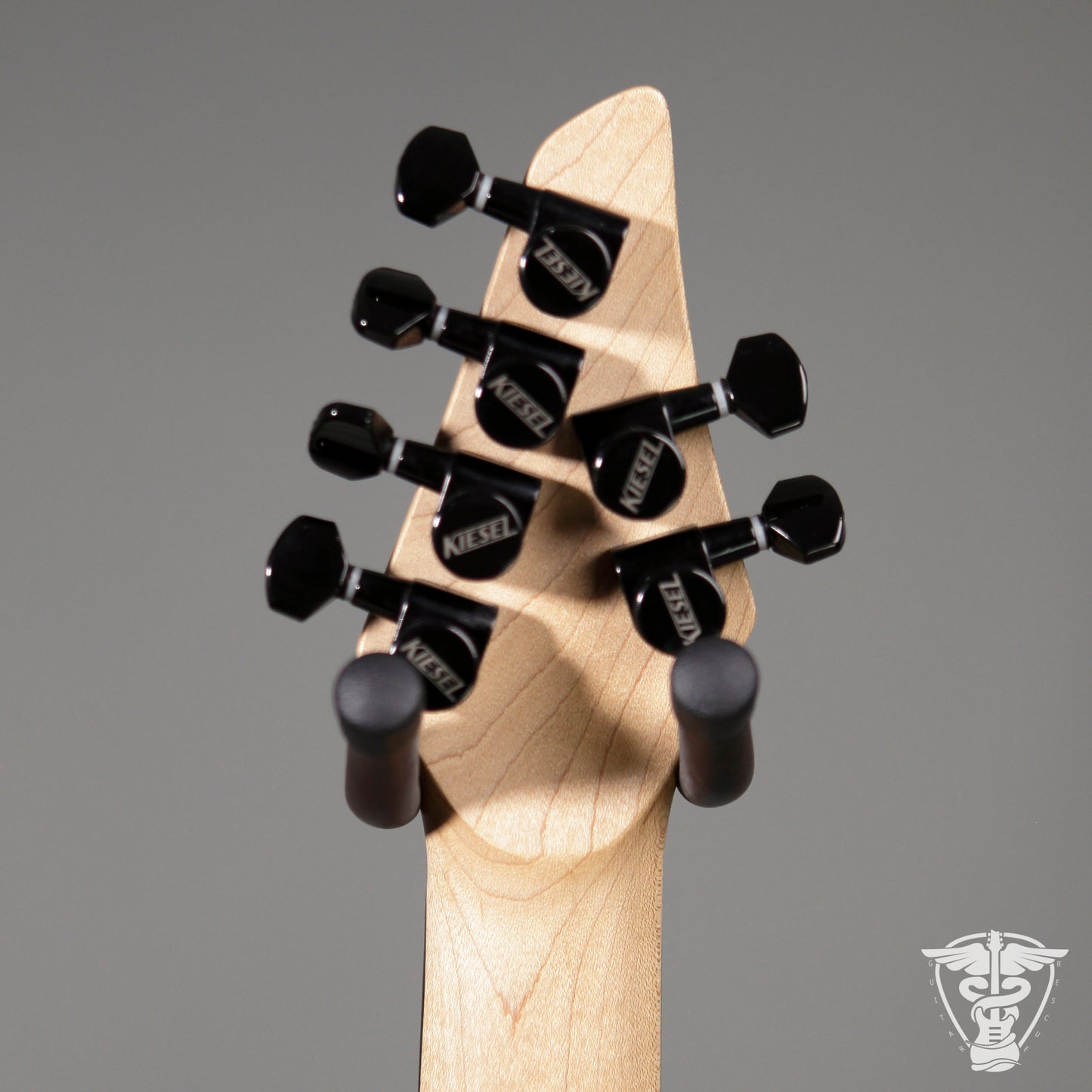 Kiesel Vanquish V6X - 7.77 LBS