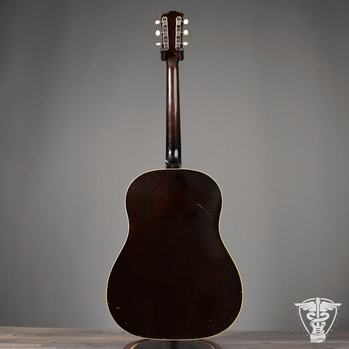 1968 Gibson J-45 ADJ - 4.52 LBS