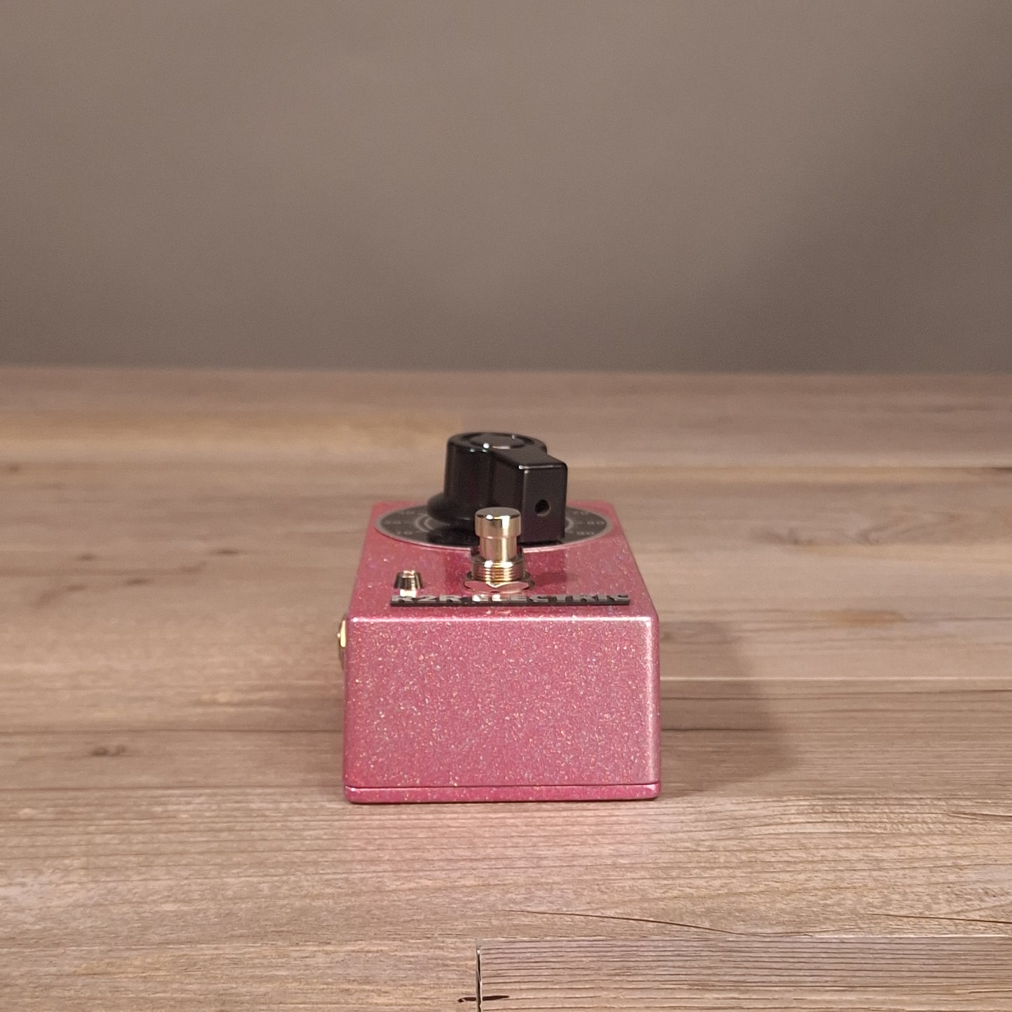 R2R Electric Cash Boost (USED)