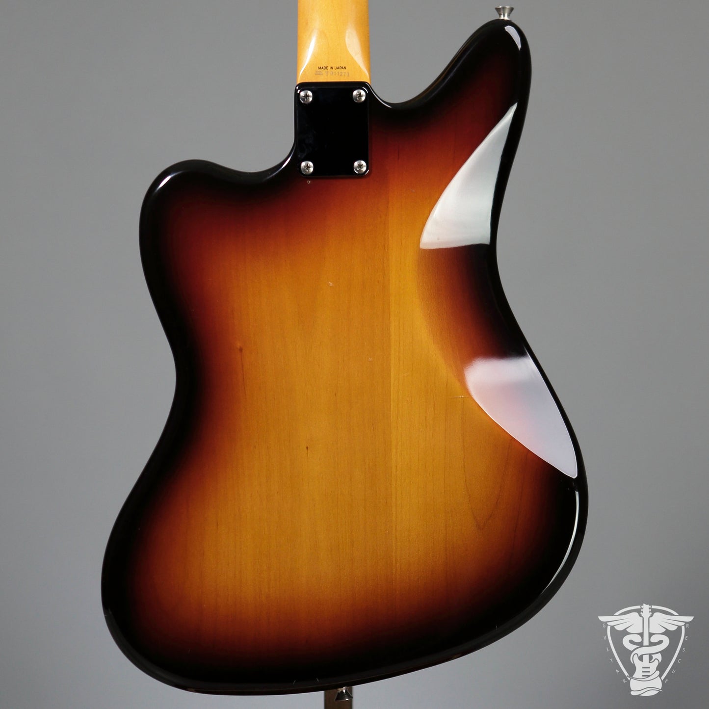 1995 Fender Reissue '62 Jaguar - 8.16 LBS