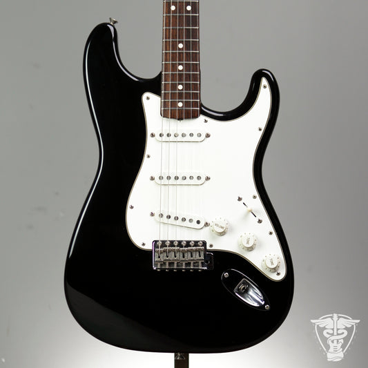 1988 Fender Vintage Series 62 Stratocaster - 7.99 LBS