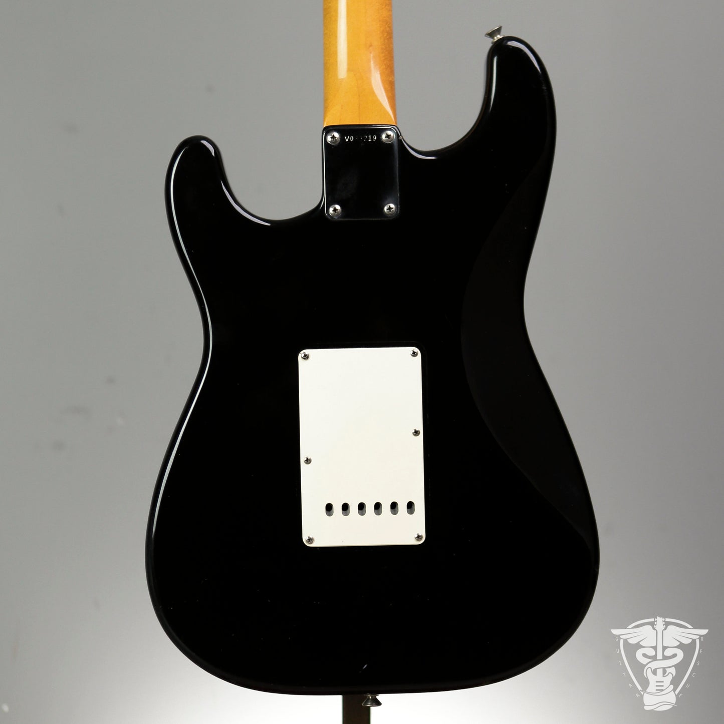 1988 Fender Vintage Series 62 Stratocaster - 7.99 LBS