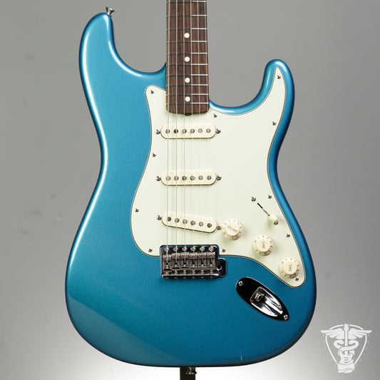 2016 Fender Classic Series 60s Stratocaster - 8.06 LBS