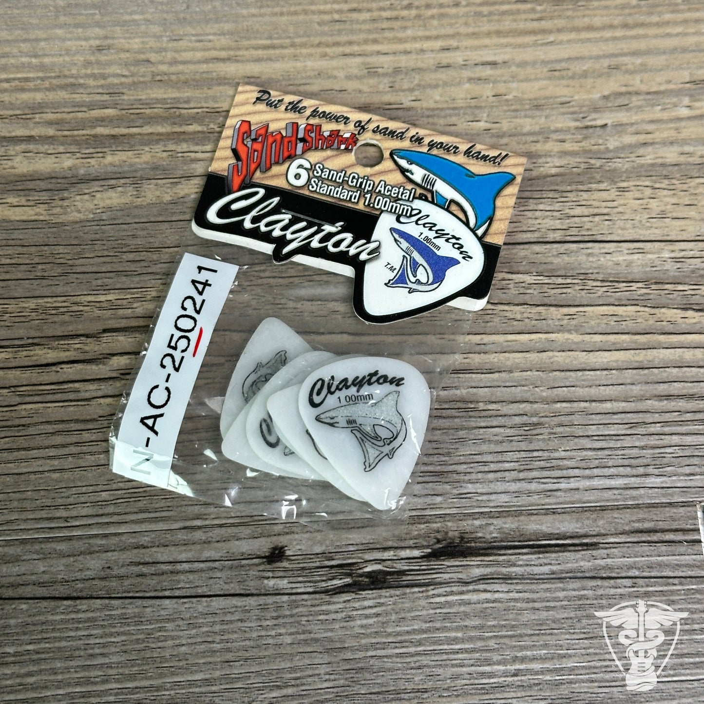 Clayton SH1006 Sand Shark Acetal Grip 1.0mm Guitar Picks (6-Pack) 2010s - White