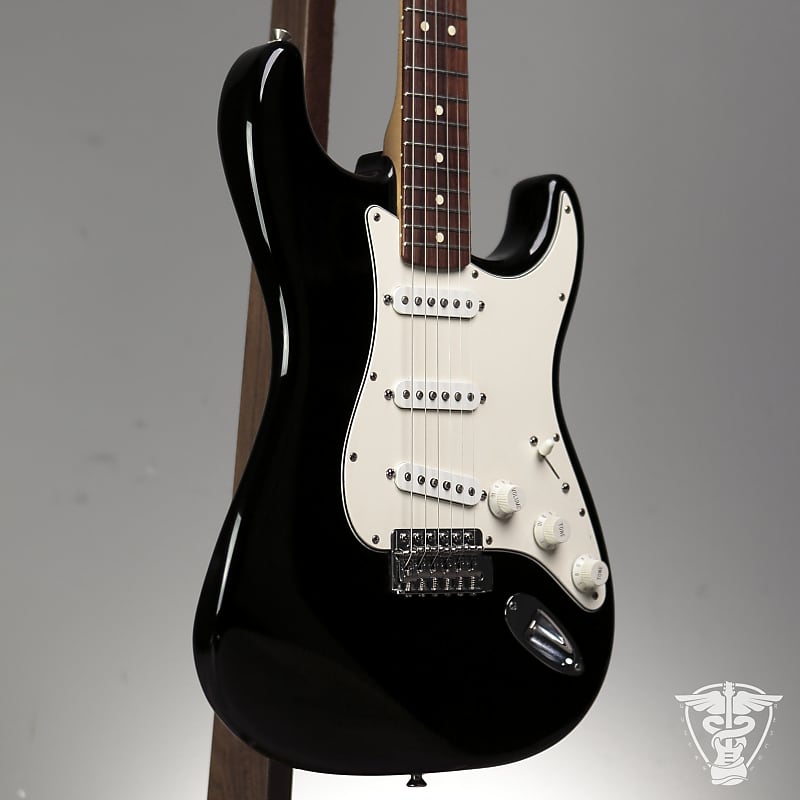 2000 Fender Stratocaster - 7.8 LBS