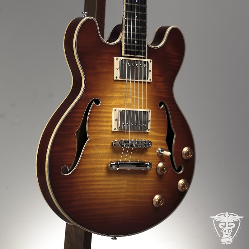 2024 Eastman T184MX - Goldburst