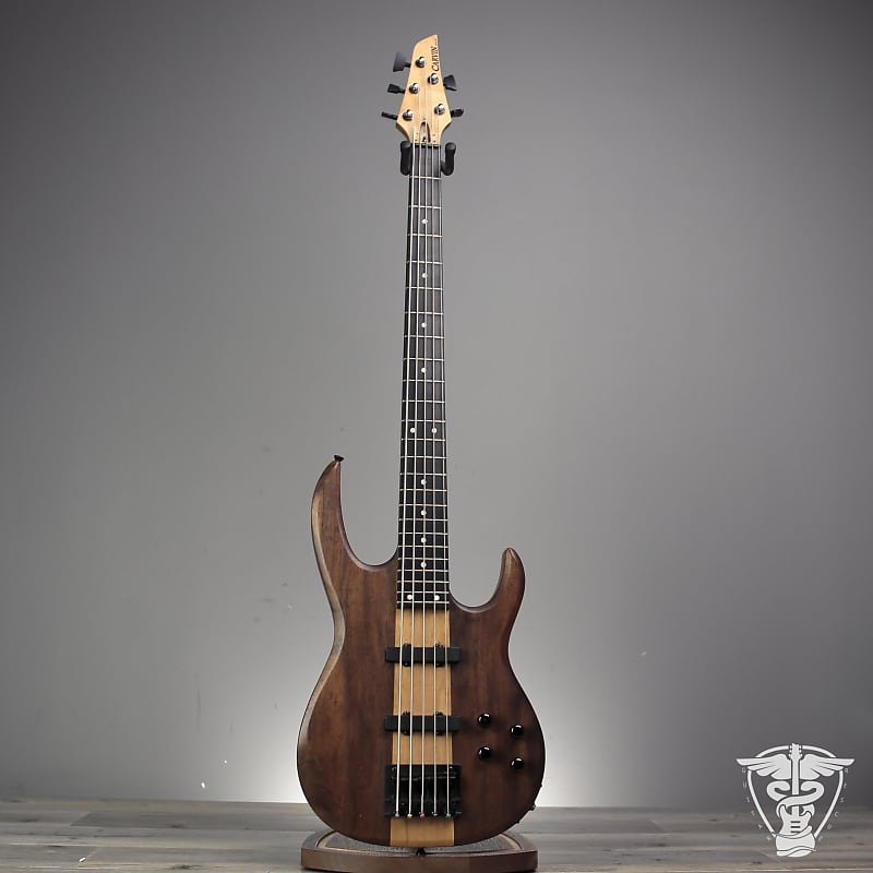 Carvin LB70 Bass - Read Description