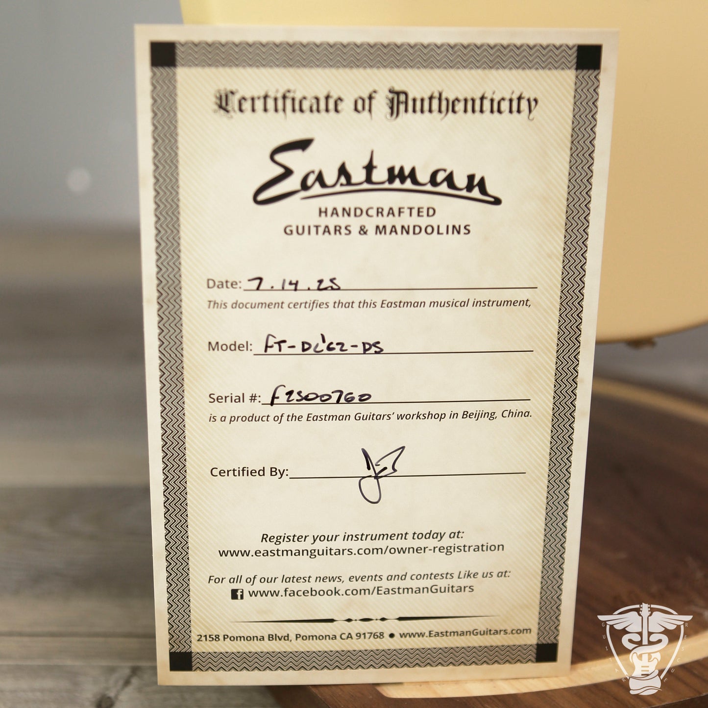 Eastman Fullertone DC'62 2025 (Authorized Dealer) - 7.69 LBS