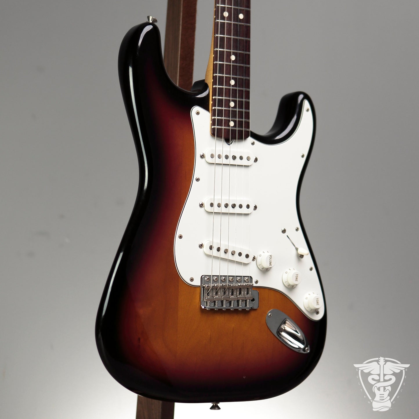 1986 Fender American Vintage '62 Stratocaster - 7.52 LBS