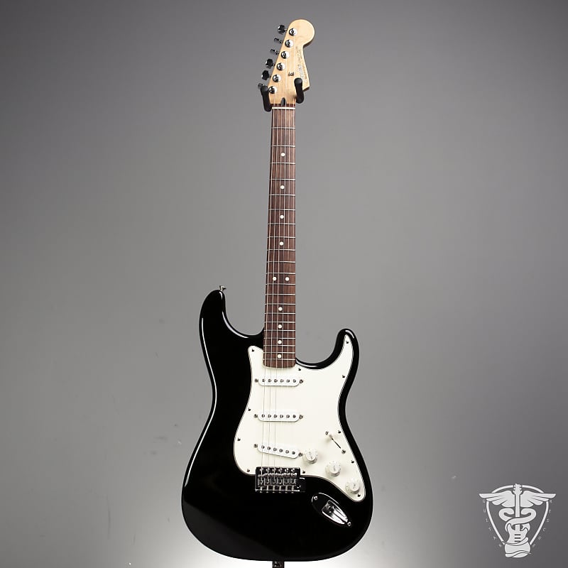 2000 Fender Stratocaster - 7.8 LBS