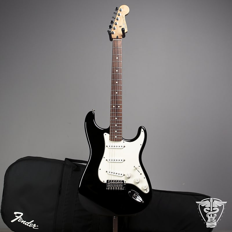 2000 Fender Stratocaster - 7.8 LBS